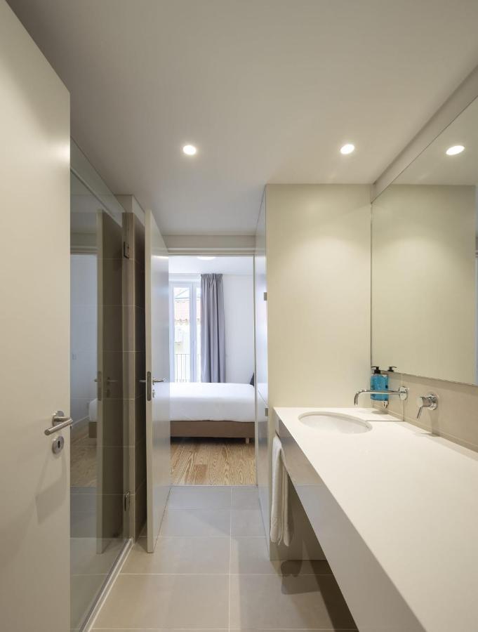 Lisbon Serviced Apartments - Santos ภายนอก รูปภาพ